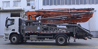 是各个老板施工单位的选择——63米大泵车