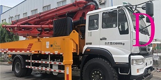 小型混凝土泵车——为城镇建设助力