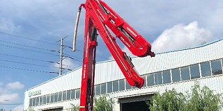 混凝土泵输送混凝土前管道的润滑