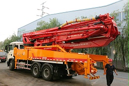 科尼乐 重汽44米（汕德卡）混凝土泵车