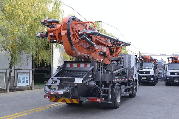 32米泵车